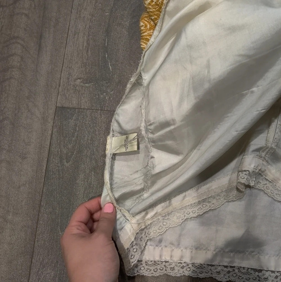 Anthropologie Elevenses Yellow Pencil Skirt - Picture 4 of 4